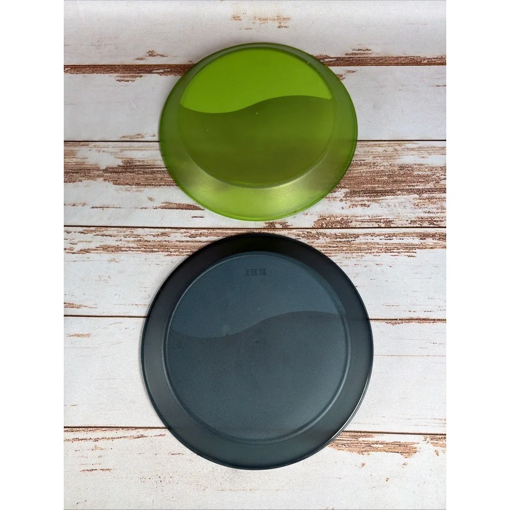 REI Campware 10 Inch Plates Lot of 2 Green Gray Camping Outdoor Dishes